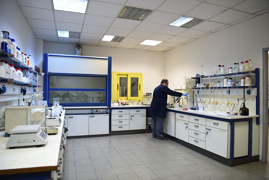 in-house-quality-control-laboratory in-house-quality-control-laboratory